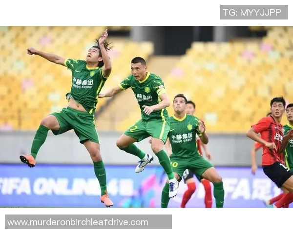 南京足球队以66分稳居杯赛积分榜首位争夺冠军形势乐观