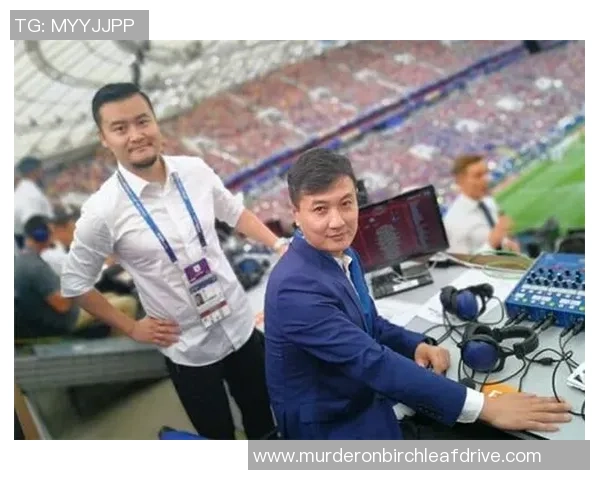 足球明星退役后的新篇章贺炜解说带你回顾辉煌岁月与未来展望